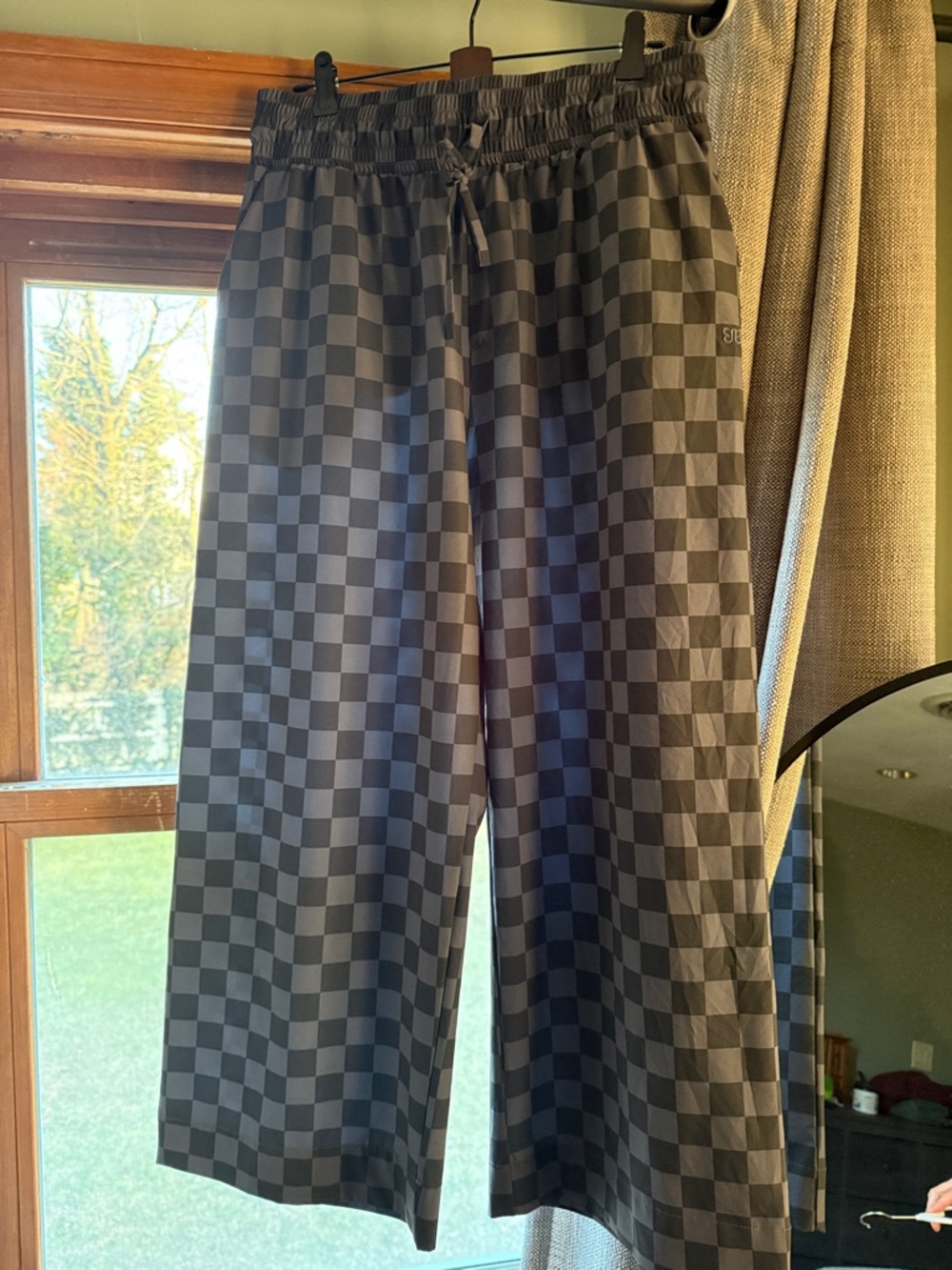 Albion Black and Gray Checkerboard Cropped Pants
